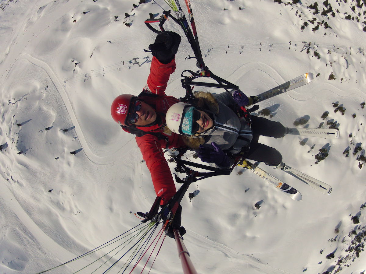 Paragliding flight with Joy Ester