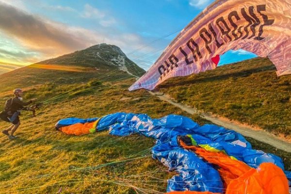 Air-Tarentaise-parapente-eTe-Vol-Parapente-KING-SUNSET-a-Peisey-Vallandry